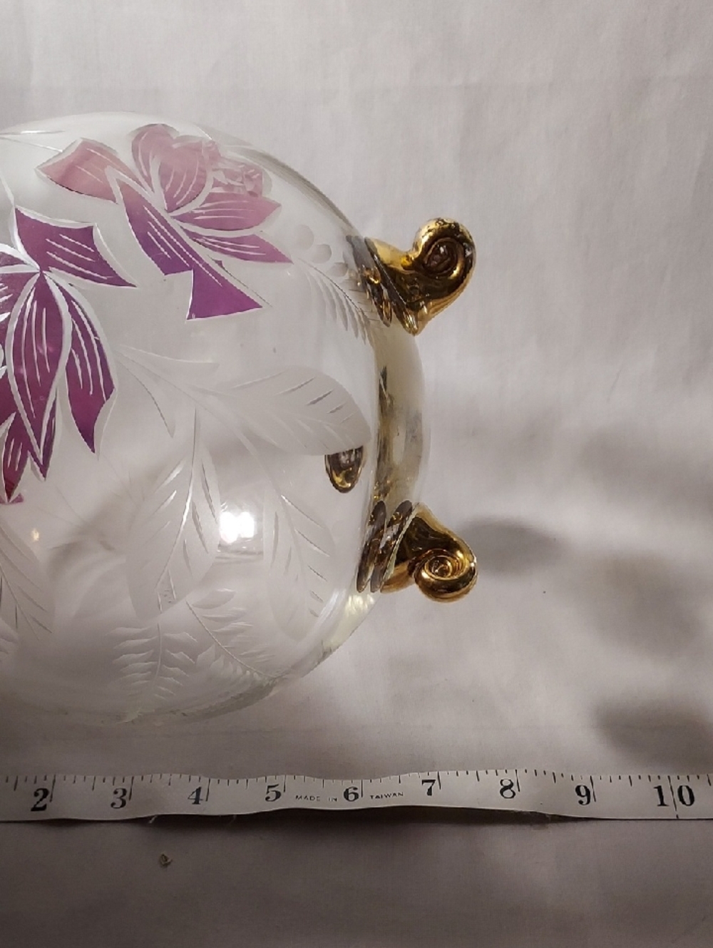 Vintage Glass Bowl Round Purple Etched Flowers with Three Gold Legs & Gold Ring - Picture 7 of 9